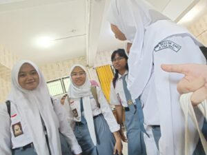 Remaja masa peralihan