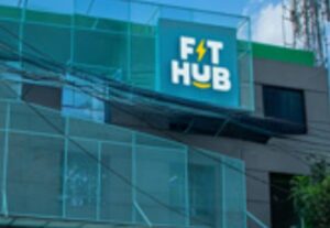 FIT HUB menggunakan BMI kalkulator untuk memantau progress tubuh