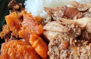 Gudeg menjadi salah satu tujuan wisata kuliner